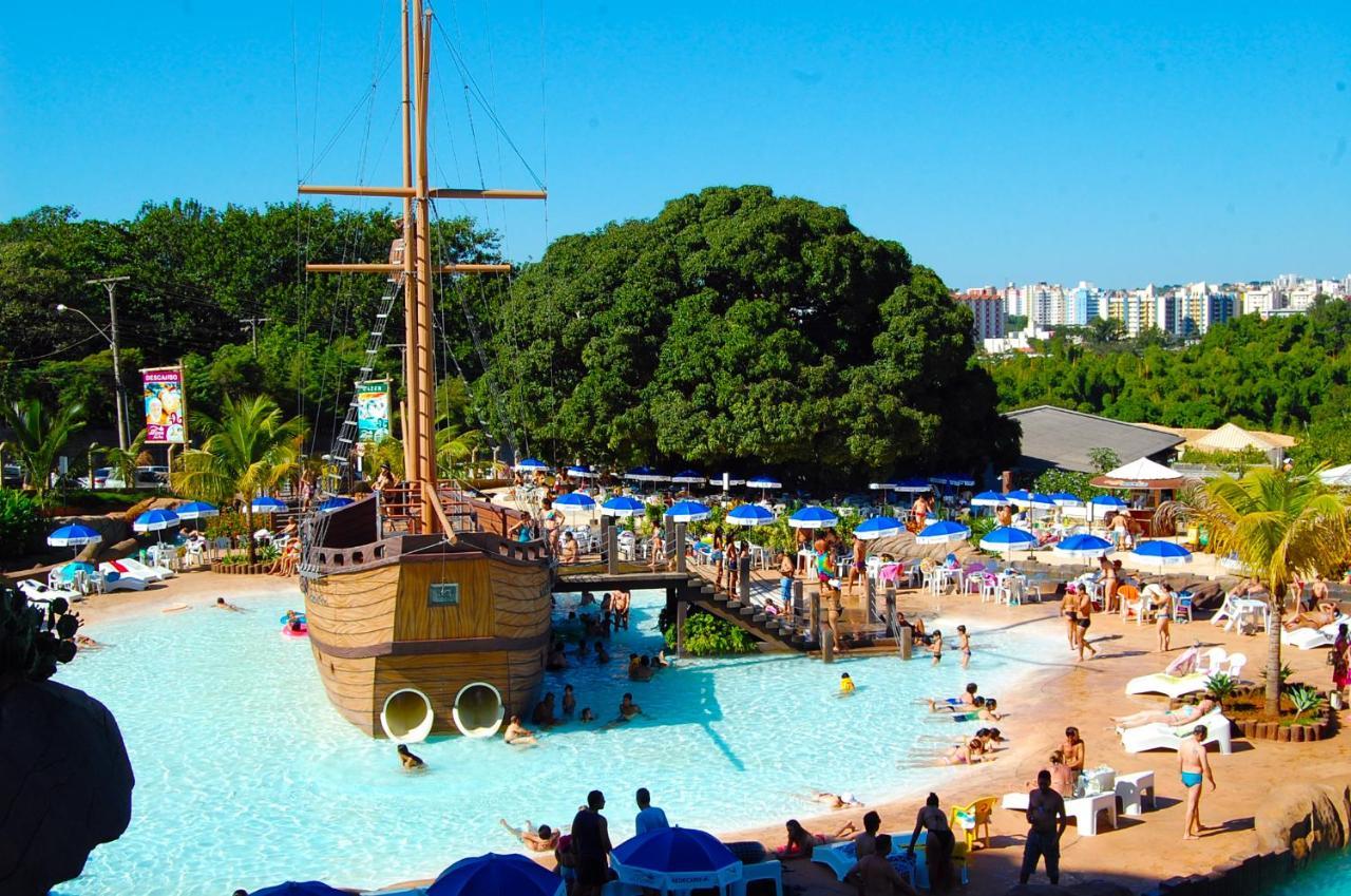 Villas diRoma com um dia de acesso Acqua Park, Splash e Slide Caldas Novas Exterior foto