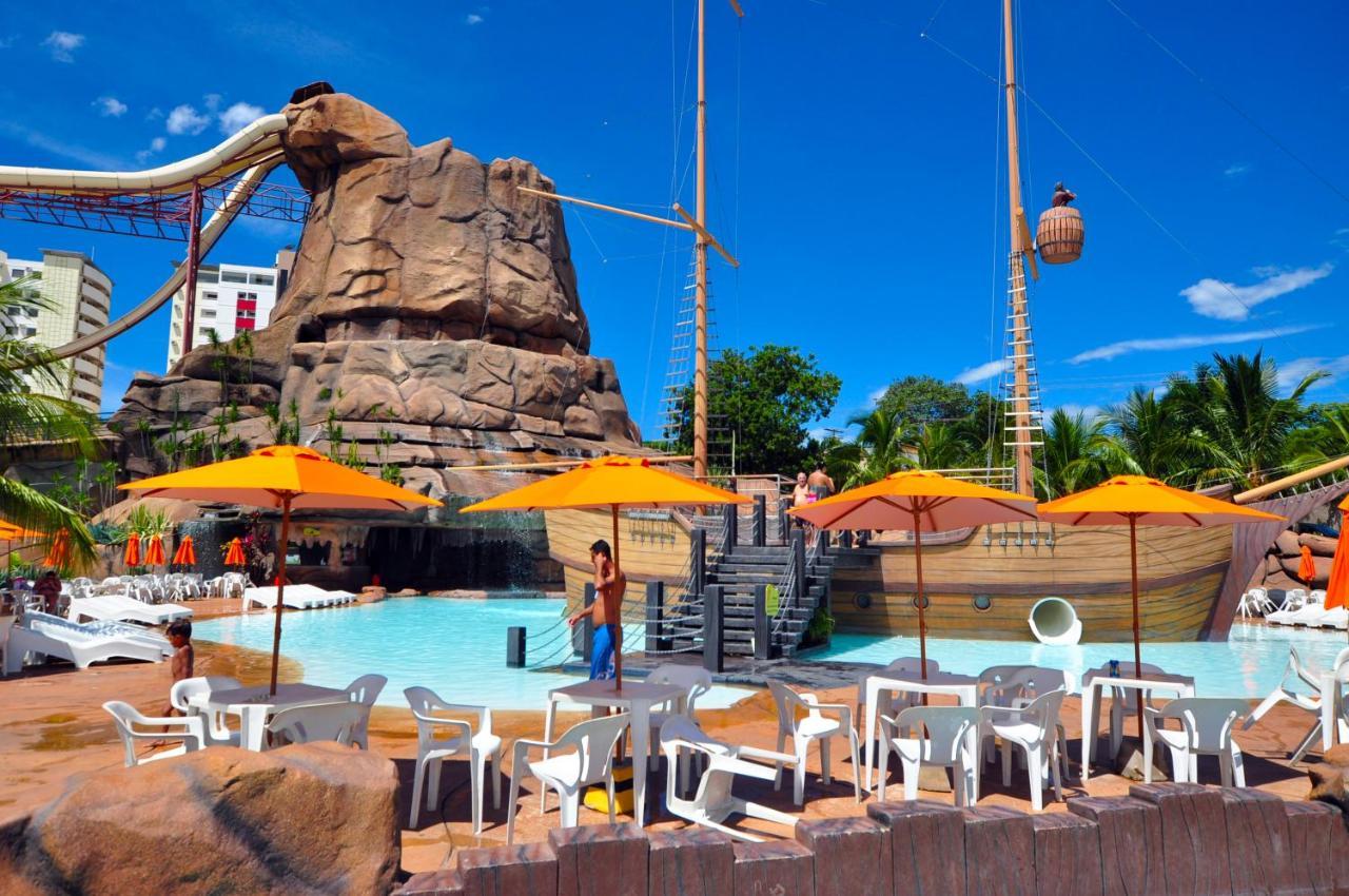 Villas diRoma com um dia de acesso Acqua Park, Splash e Slide Caldas Novas Exterior foto