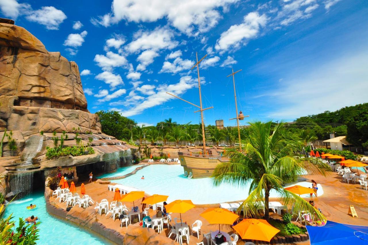 Villas diRoma com um dia de acesso Acqua Park, Splash e Slide Caldas Novas Exterior foto