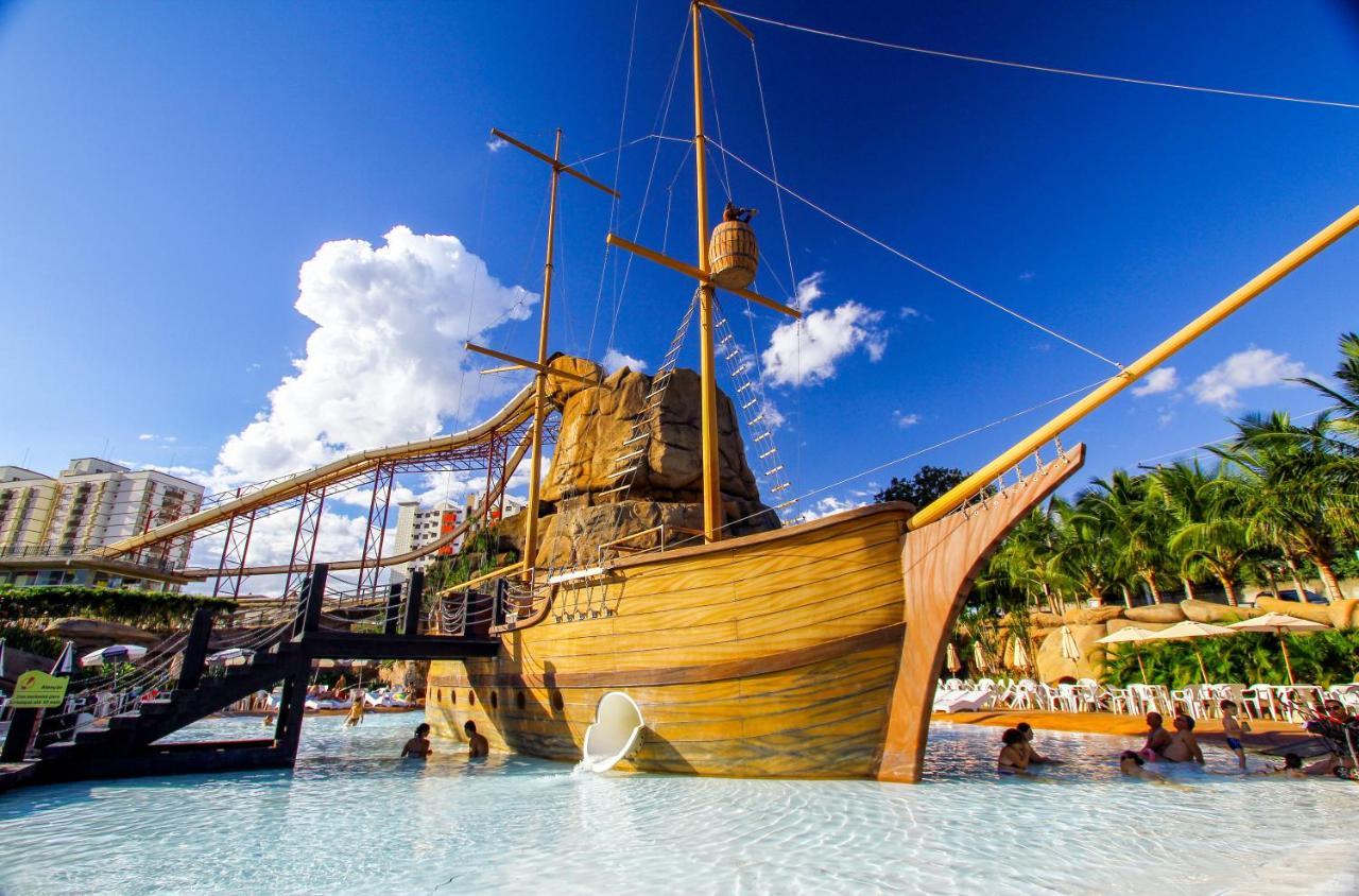 Villas diRoma com um dia de acesso Acqua Park, Splash e Slide Caldas Novas Exterior foto