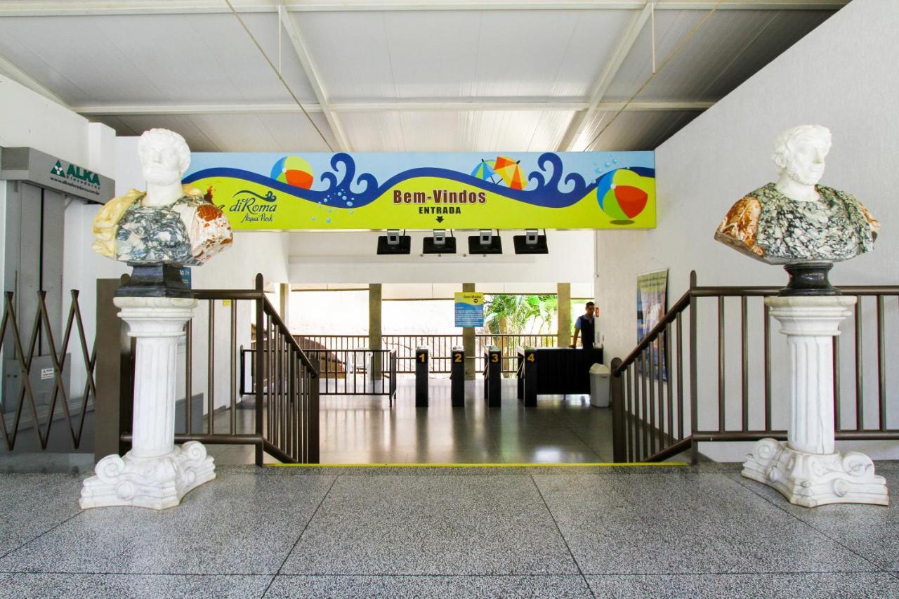 Villas diRoma com um dia de acesso Acqua Park, Splash e Slide Caldas Novas Exterior foto