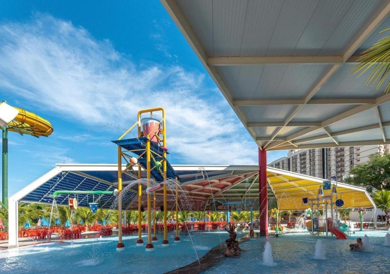Villas diRoma com um dia de acesso Acqua Park, Splash e Slide Caldas Novas Exterior foto