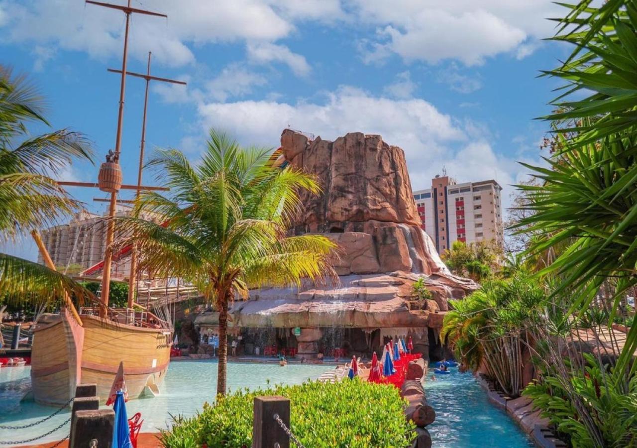 Villas diRoma com um dia de acesso Acqua Park, Splash e Slide Caldas Novas Exterior foto
