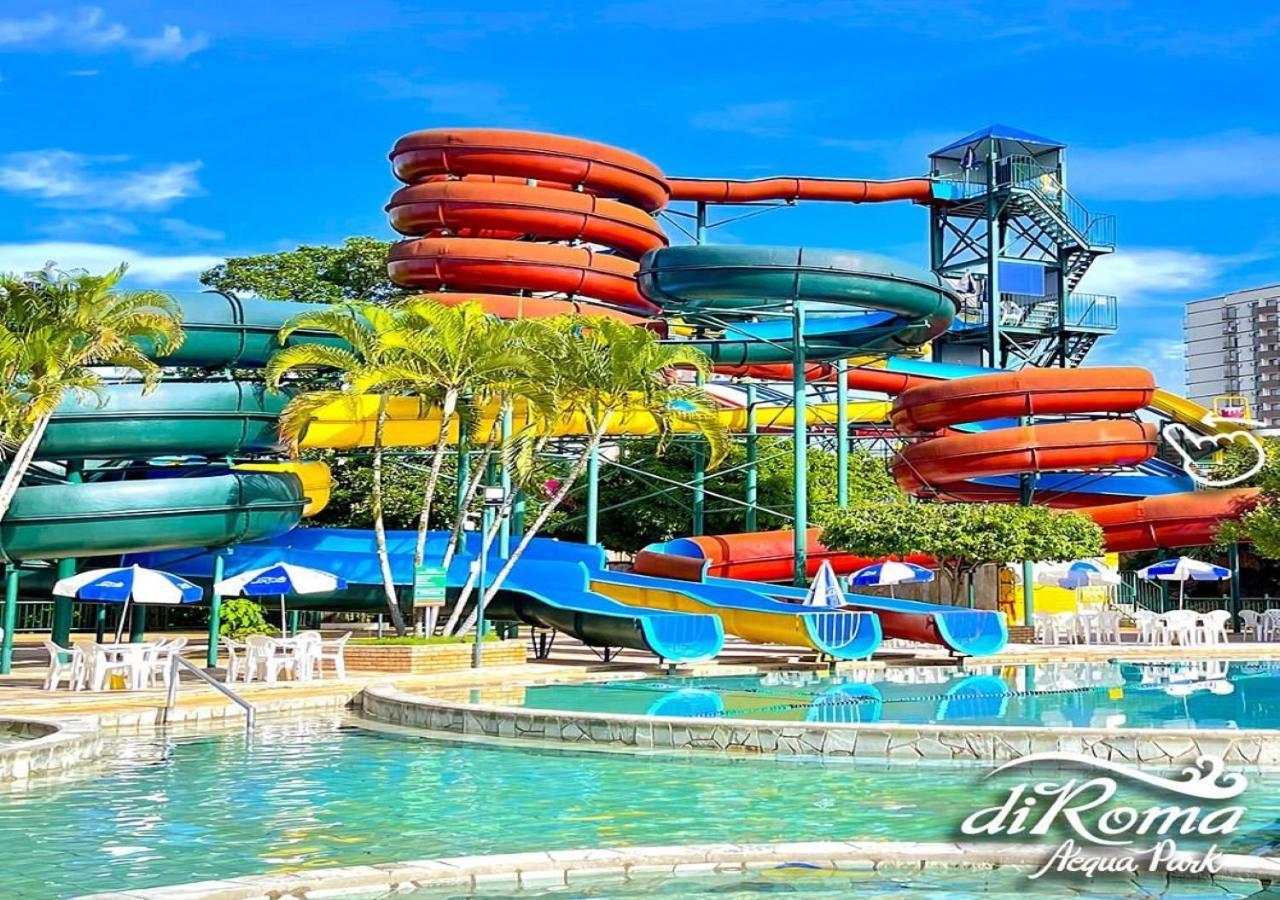 Villas diRoma com um dia de acesso Acqua Park, Splash e Slide Caldas Novas Exterior foto